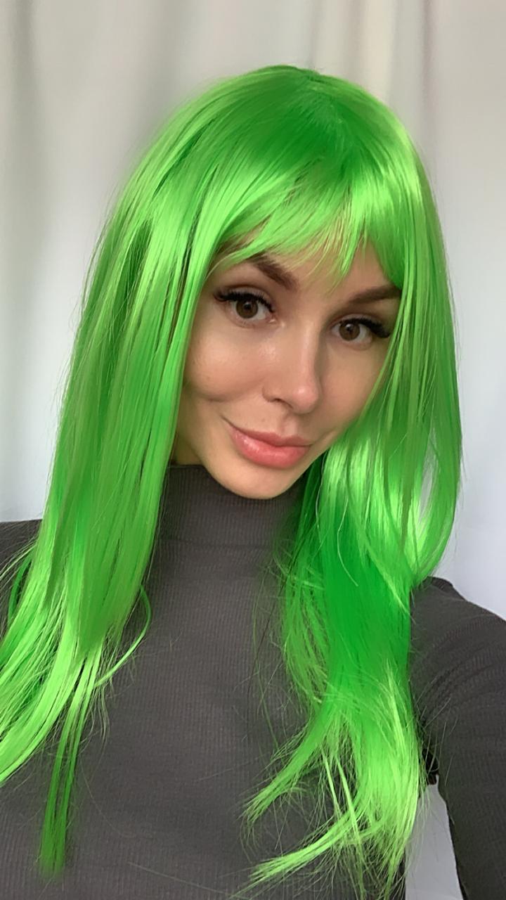 4940-23 Парик Красотка, цвет зеленый 2500200 напрокат и купить в Казани по низкой оптовой цене, доставка по всей России