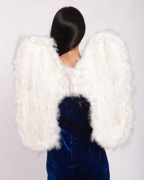 3401-91 Крылья белые, 60х62 см напрокат и купить в Казани по низкой оптовой цене, доставка по всей России