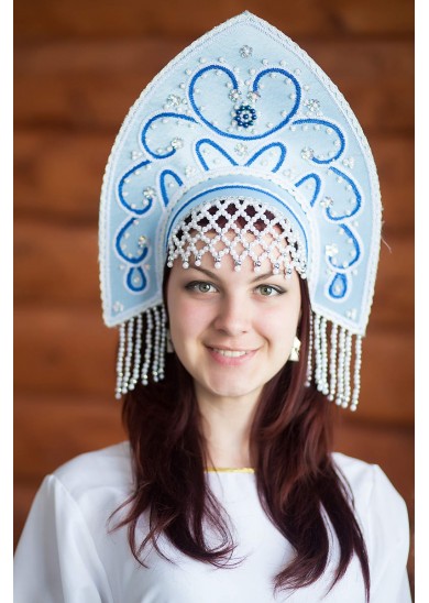 3070-7505 Кокошник Анна выс 16см напрокат и купить в Казани по низкой оптовой цене, доставка по всей России