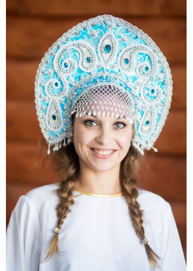 3070-711 Кокошник Татьяна высота 16см с сер. Голуб ! напрокат и купить в Казани по низкой оптовой цене, доставка по всей России